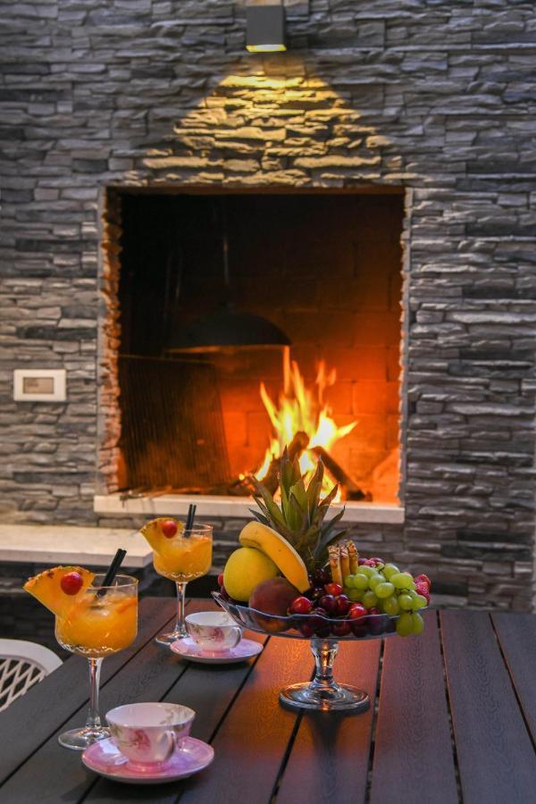 Luxury Apartment Knezovic Синь Екстер'єр фото