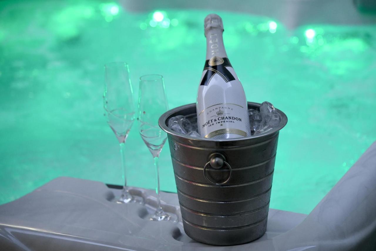 Luxury Apartment Knezovic Синь Екстер'єр фото